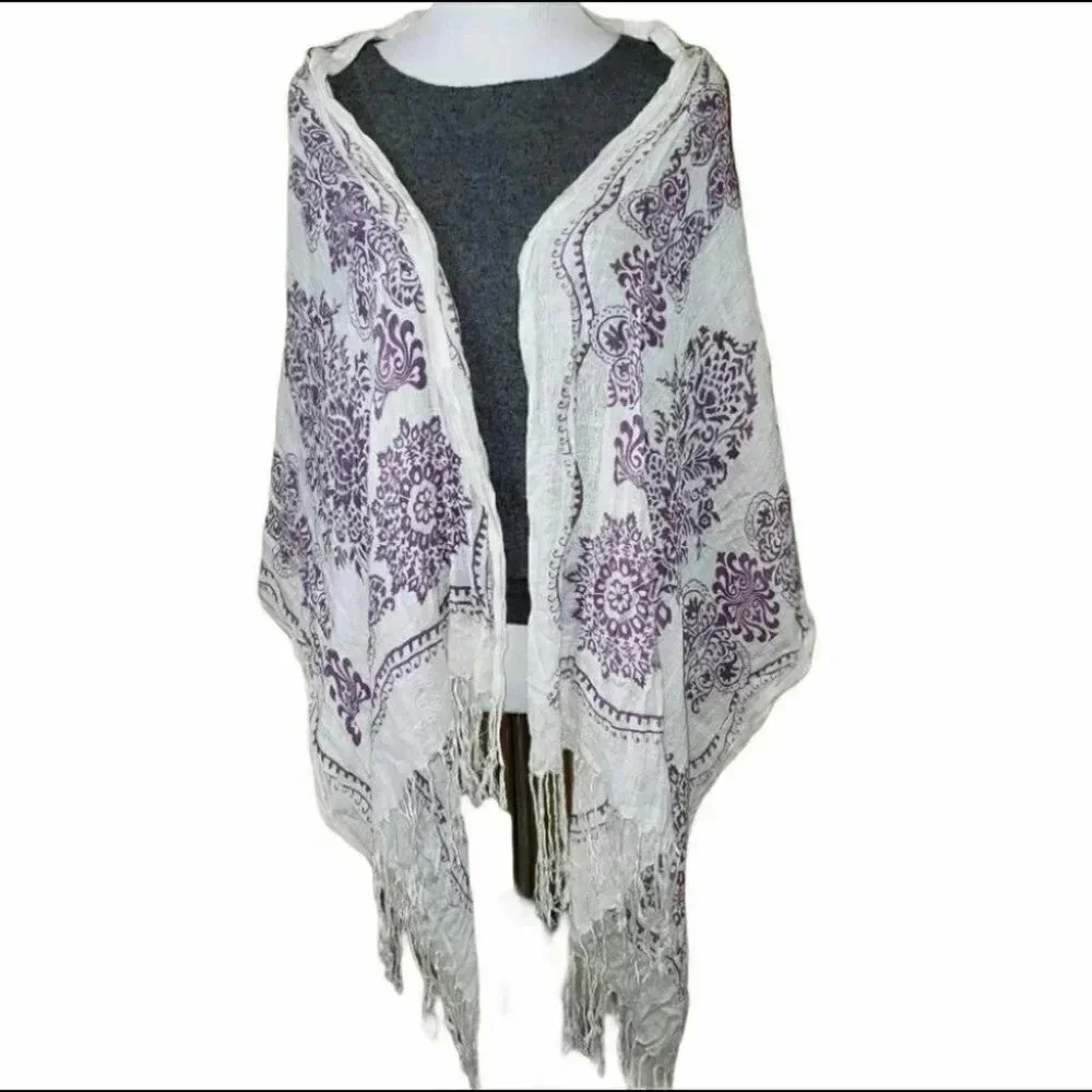Boho purple/white scarf/wrap with fringe‎